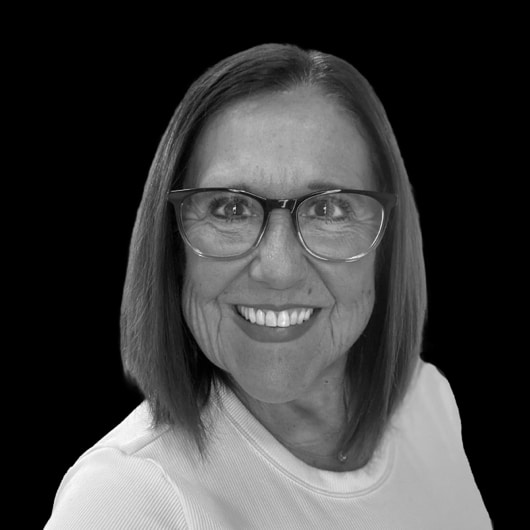 Linda Rosser Headshot